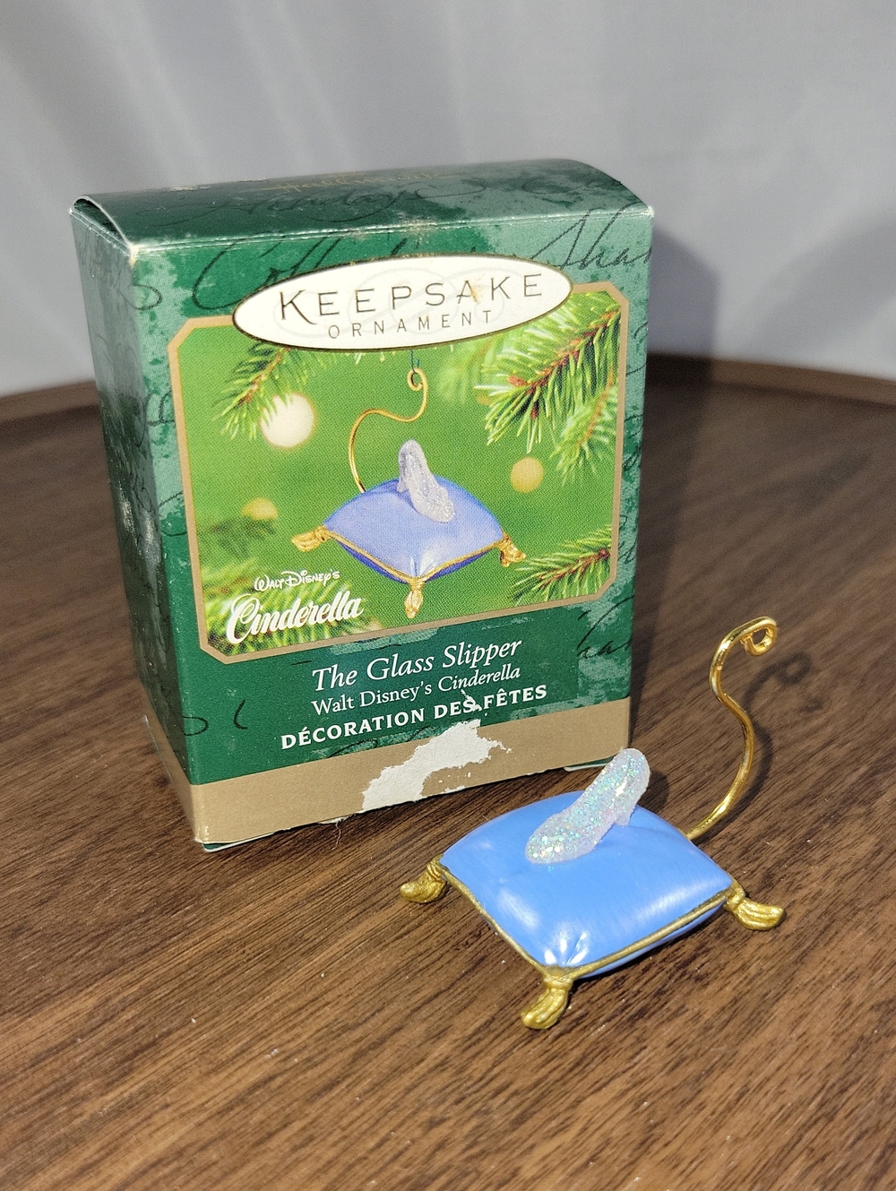 2001 Hallmark Keepsake Ornament Miniature Cinderella's Glass Slipper MIB